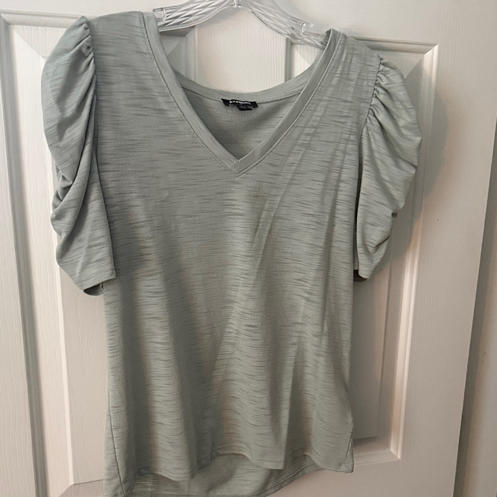 Express Light Green V-Neck Short Sleeve Top